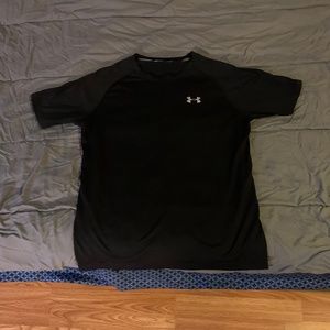 Short sleeve t shirt